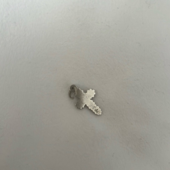 James Avery margarita Daisy cross - Picture 2 of 3